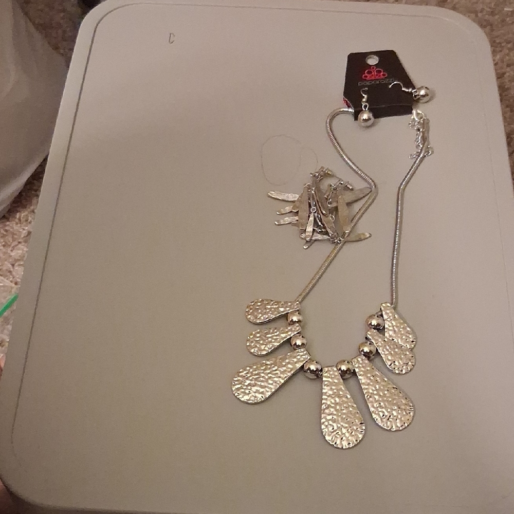 Paparazzi Textured Silver Necklace Set